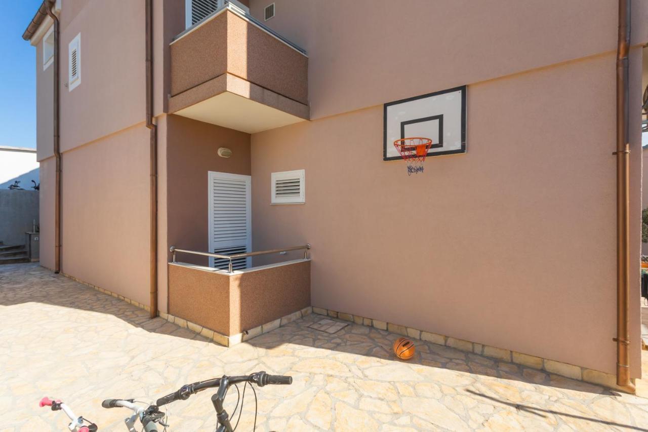 Apartment Exclusive View Шибеник Экстерьер фото