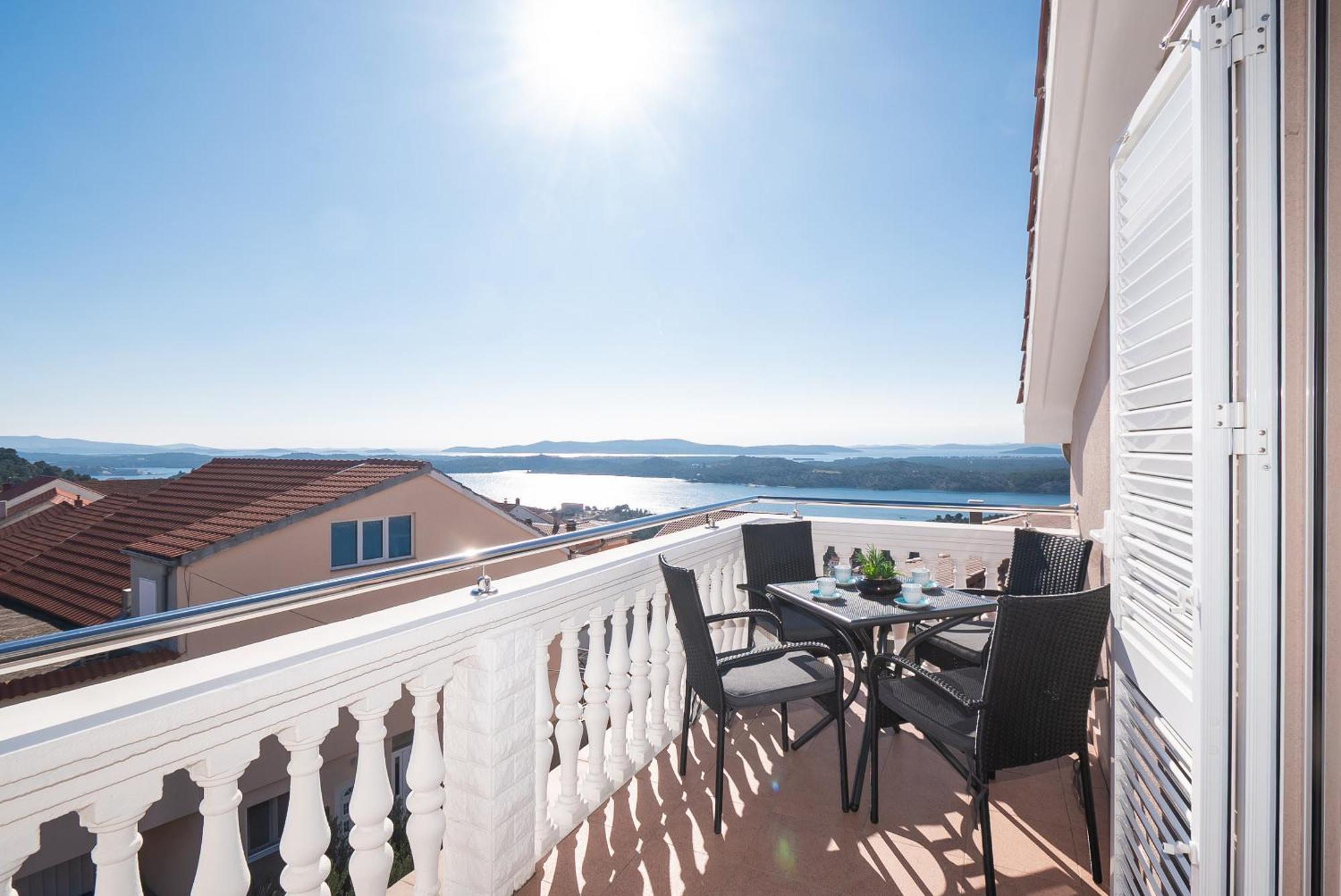 Apartment Exclusive View Шибеник Экстерьер фото