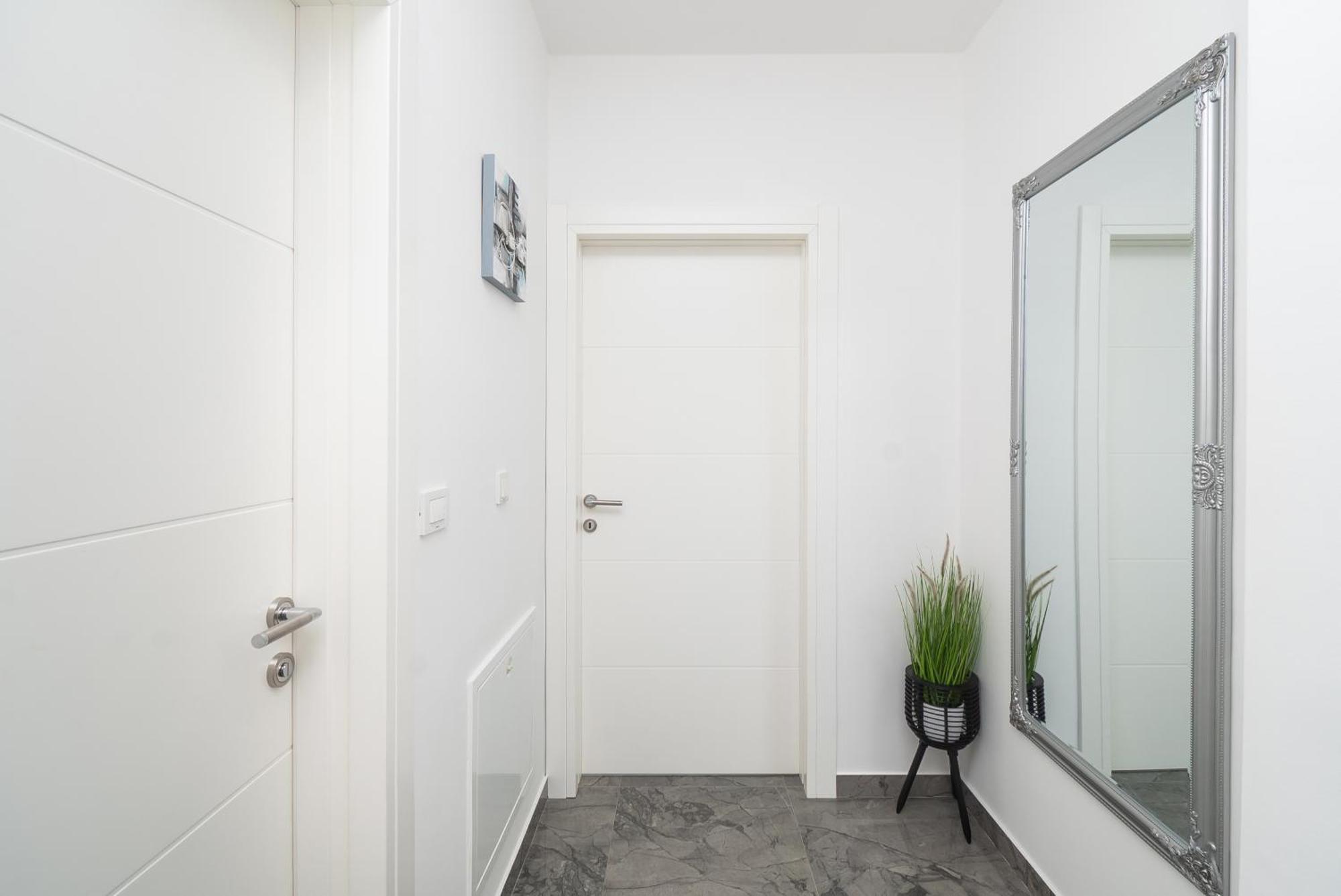 Apartment Exclusive View Шибеник Экстерьер фото